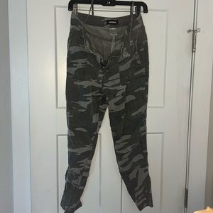 Twill Army Print Express Tie Waist Chino